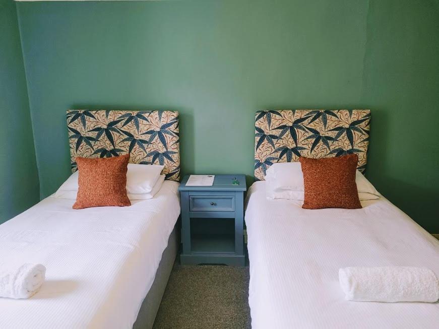 Jacobs Ladder Inn ฟาลมัธ ภายนอก รูปภาพ
